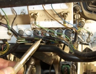 hier liegen die 12V an