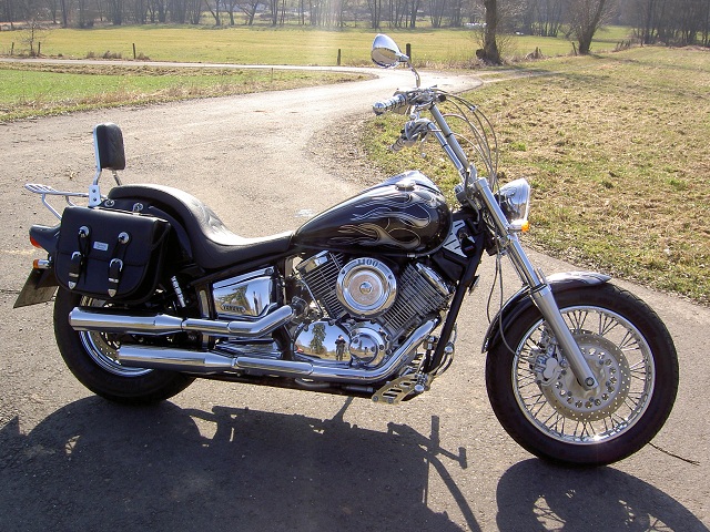 XVS1100 Dragstar.jpg