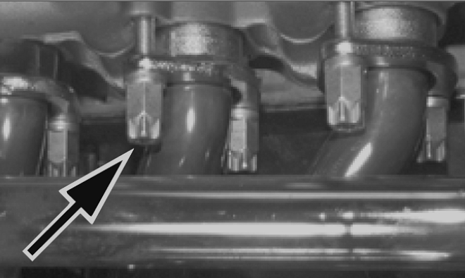 Torx Auspuff.jpg