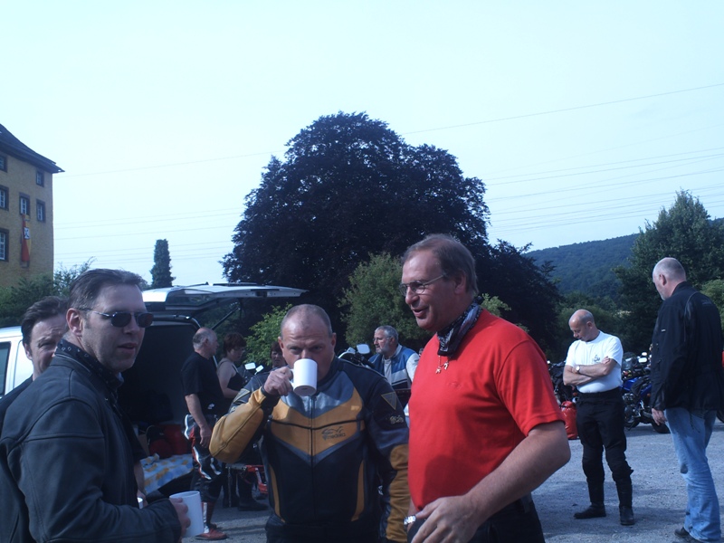 Treffen an der Tonenburg.jpg