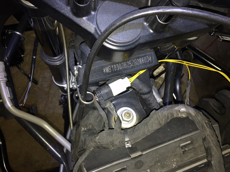 03 BMW Kabel.jpg