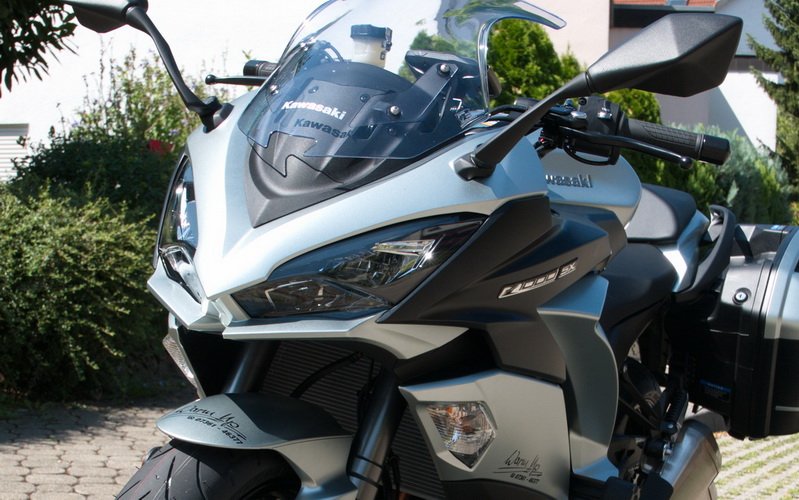 Z1000SX-Front.jpg