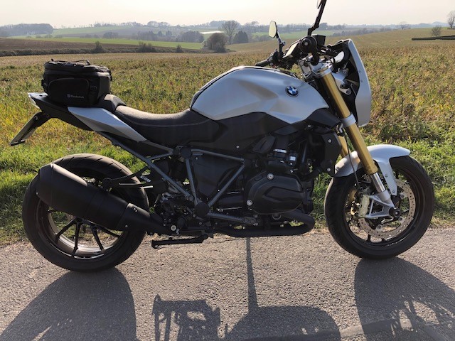 BMW.jpg