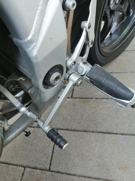 Schalthebelit R1100S.jpg