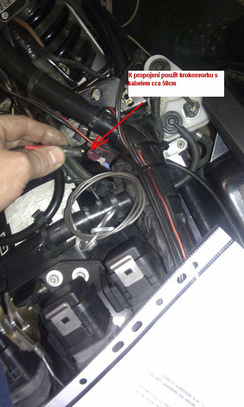 pripojeni kabelu k programovacimu konektoru.jpg